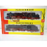 HO SCALE MODEL RAILWAYS: A pair of FLESICHMANN Ger