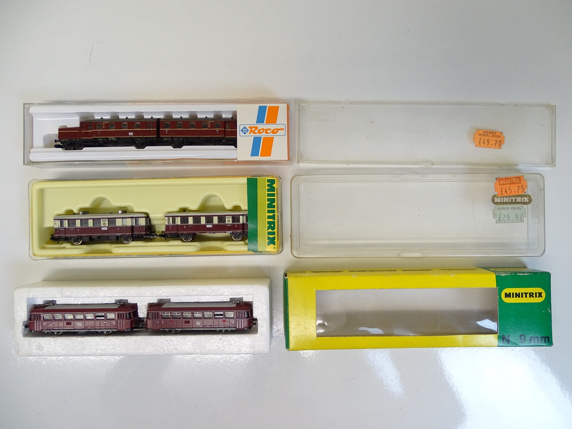 N SCALE MODEL RAILWAYS: A group of three diesel /