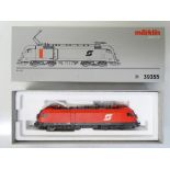 HO SCALE MODEL RAILWAYS: A MARKLIN 39355 Austrian