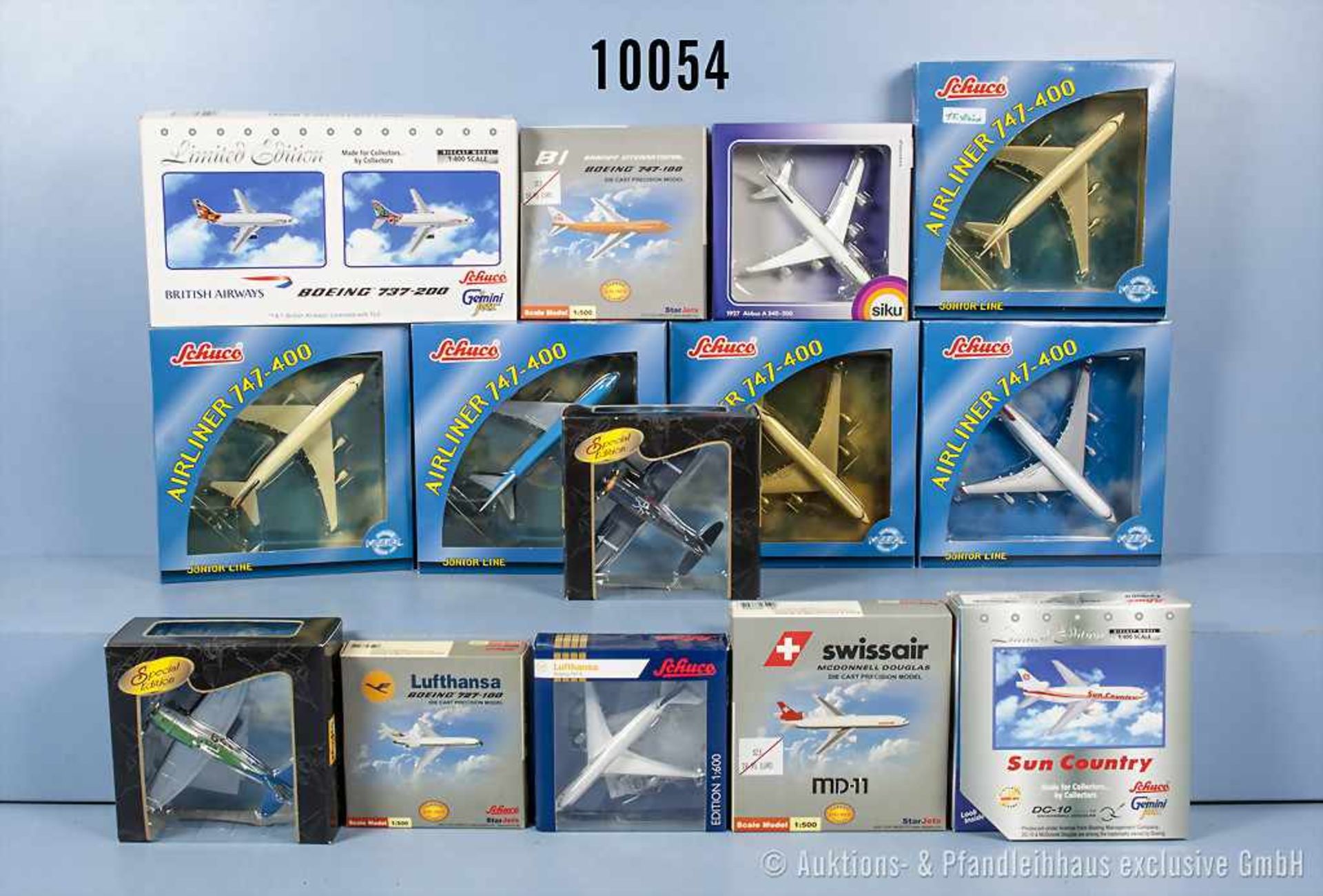 Konv. 28 Modellflugzeuge, Fertigmodelle, dabei Airbus A 340-200, DC-8, Boeing 747, DC-10 usw.,