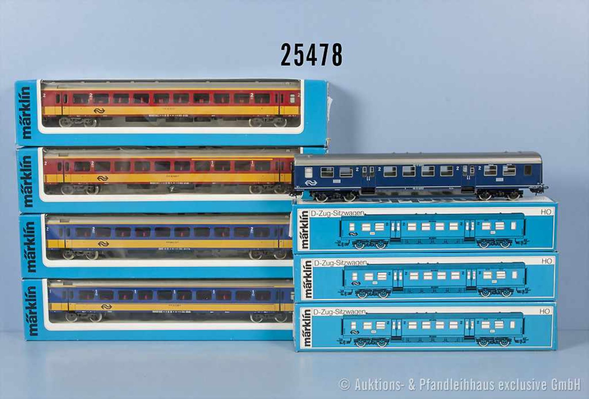 Konv. 7 Märklin H0 D-Zug-Wagen, dabei 3 x 4049, 4262, 4263, 4264 und 4265, Zustand 1-2, in OVP,