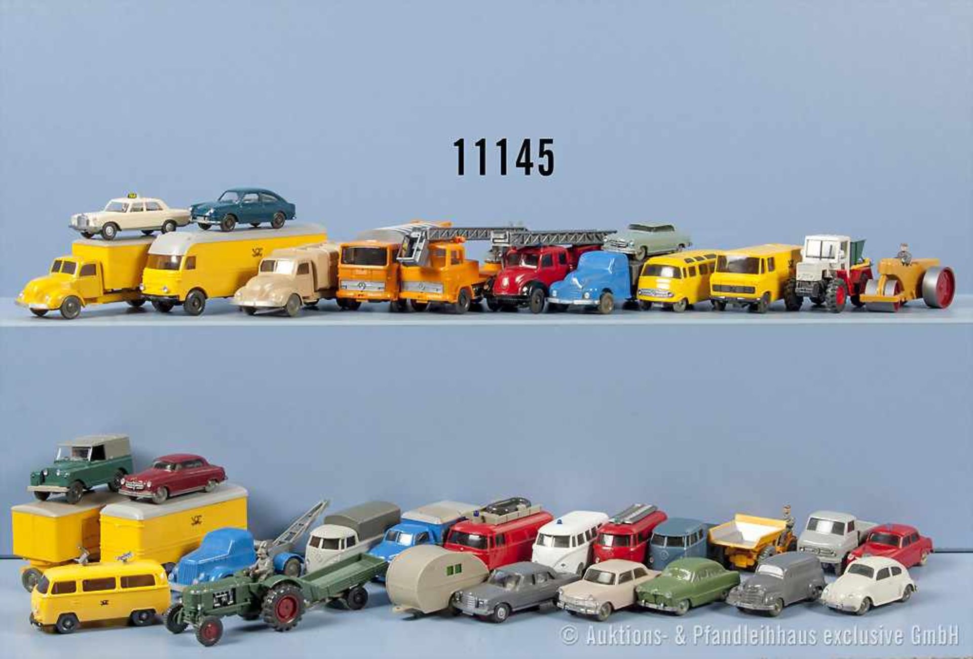 Konv. über 30 Wiking H0 Modellfahrzeuge und Anhänger, dabei 160, 301, 309, 344, 1012/1, 1062/4 usw.,