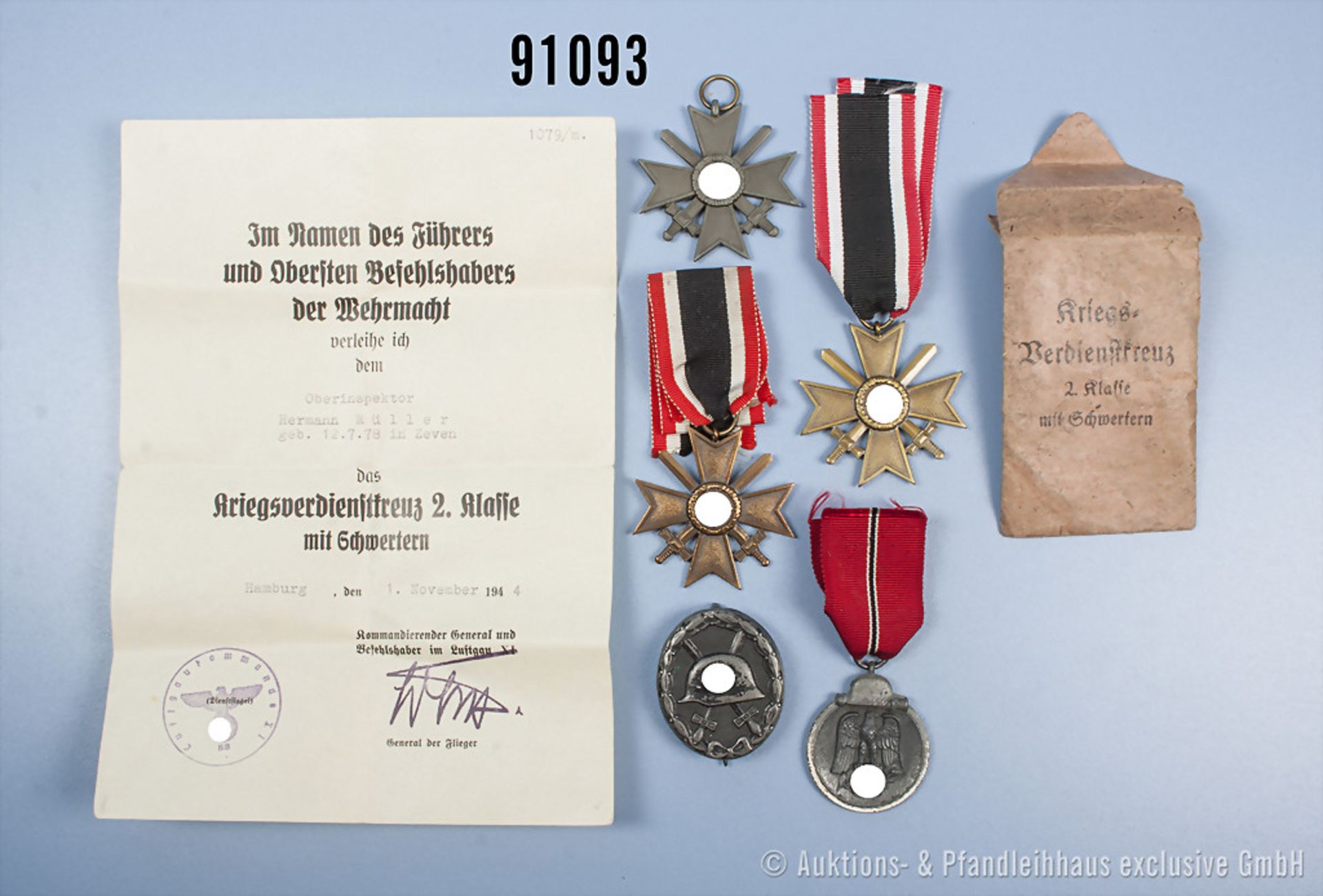 Konv. Ostmedaille, VWA in Schwarz, 3 KVK 2. Klasse mit Schwertern, 1 x mit beschädigter