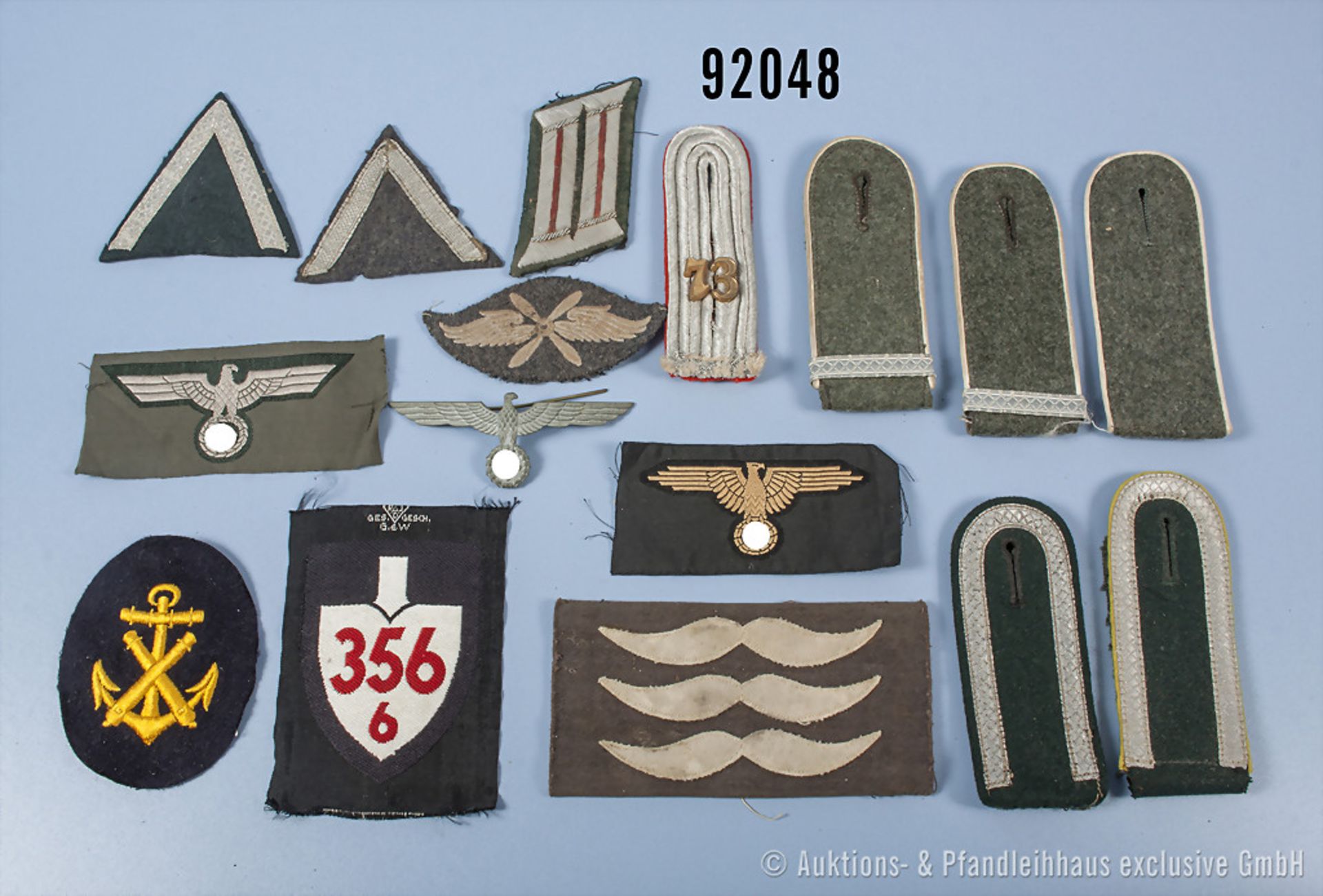 Effektenkonvolut 3. Reich, u. a. 5 Schulterklappen Wehrmacht Heer, Schulterstück Leutnant Artillerie