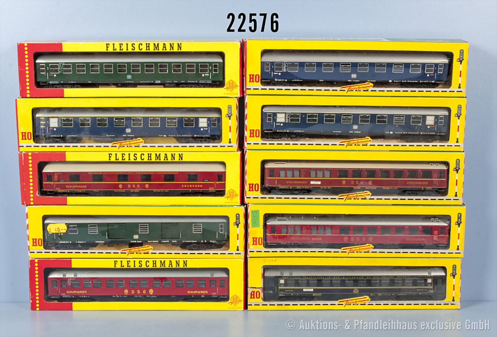 Konv. 10 Fleischmann H0 D-Zug-Wagen, dabei 4 Personenwagen, 3 Schlafwagen, 2 Speisewagen und 1
