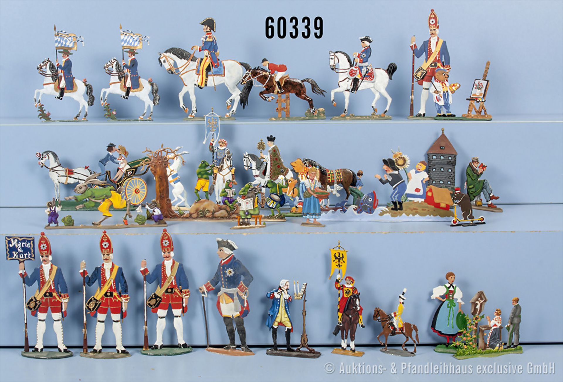Konv. über 40 Zinnfiguren, teilw. verschiedene Darstellungen, u.a. Reiter zu Pferd, Soldaten usw.,