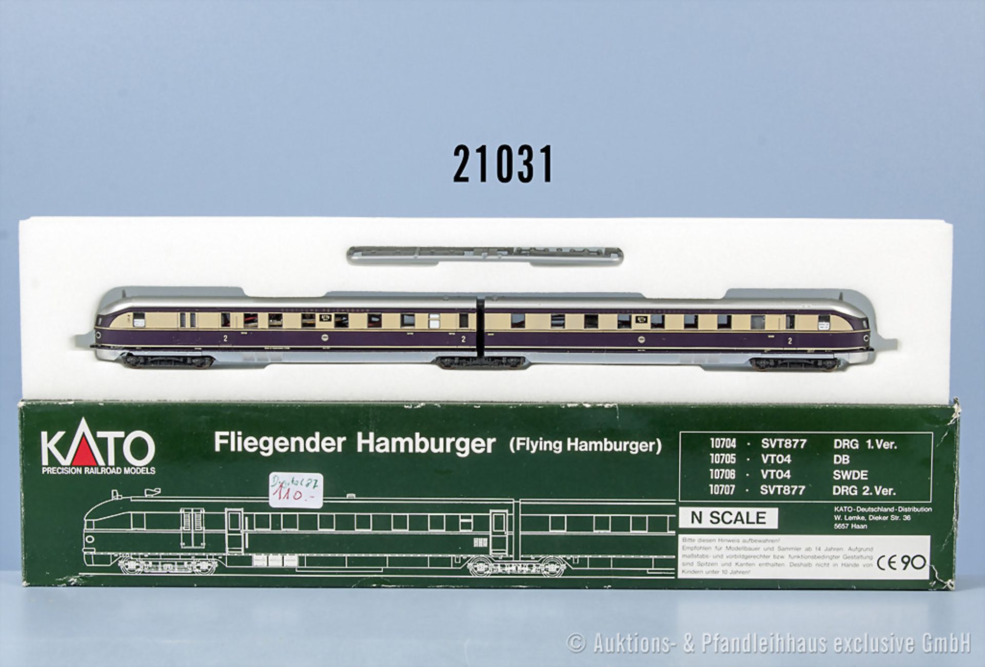 Kato Spur N 10707 2-teiliger Diesel-Triebwagen "Fliegender Hamburger" der DRG, BN 877 a/b, n.A.d.E