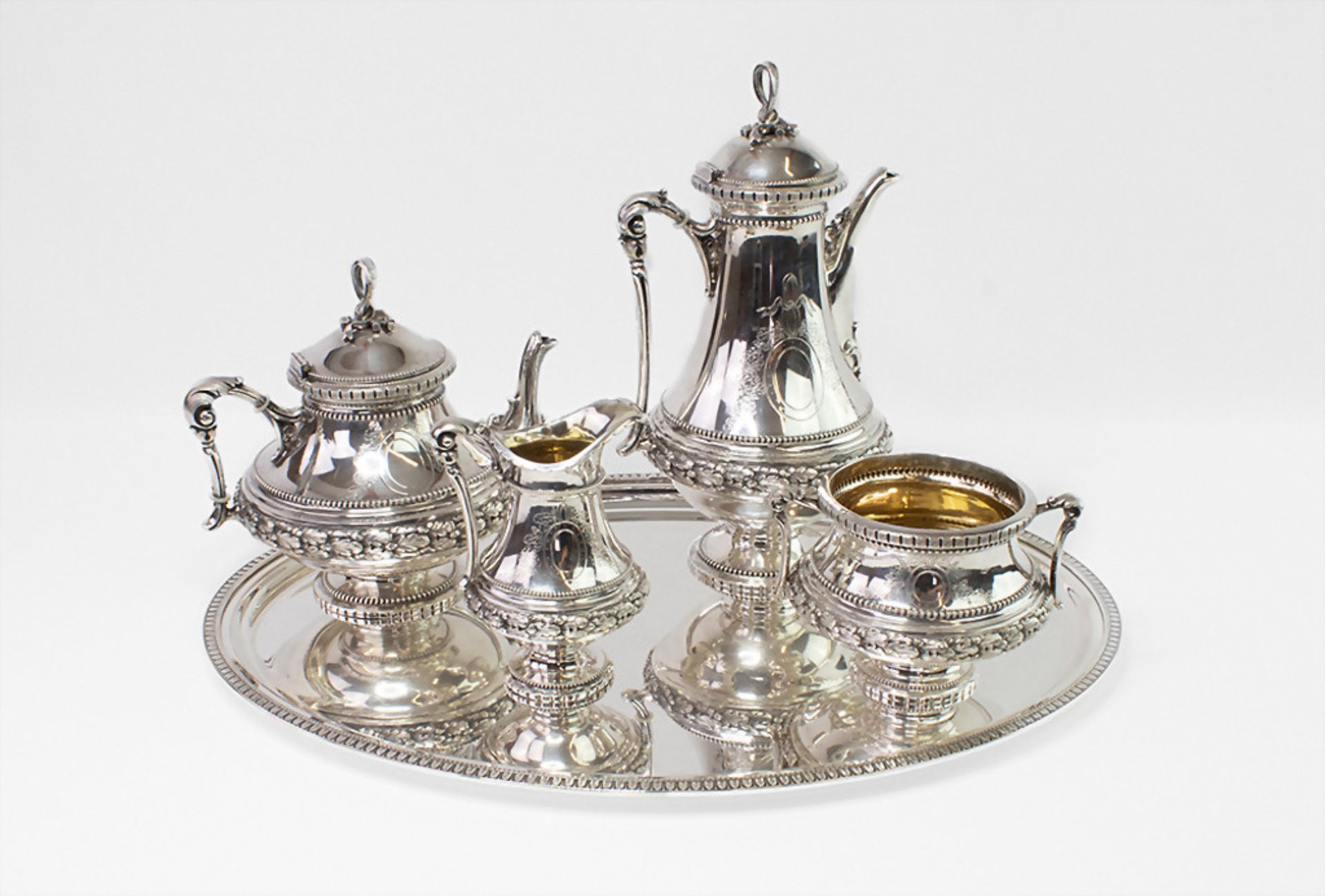 Kernstück Kaffeeservice, 750er Silber (Punzen 750 und Halbmond), ca. 1870, deutsch, bestehend aus