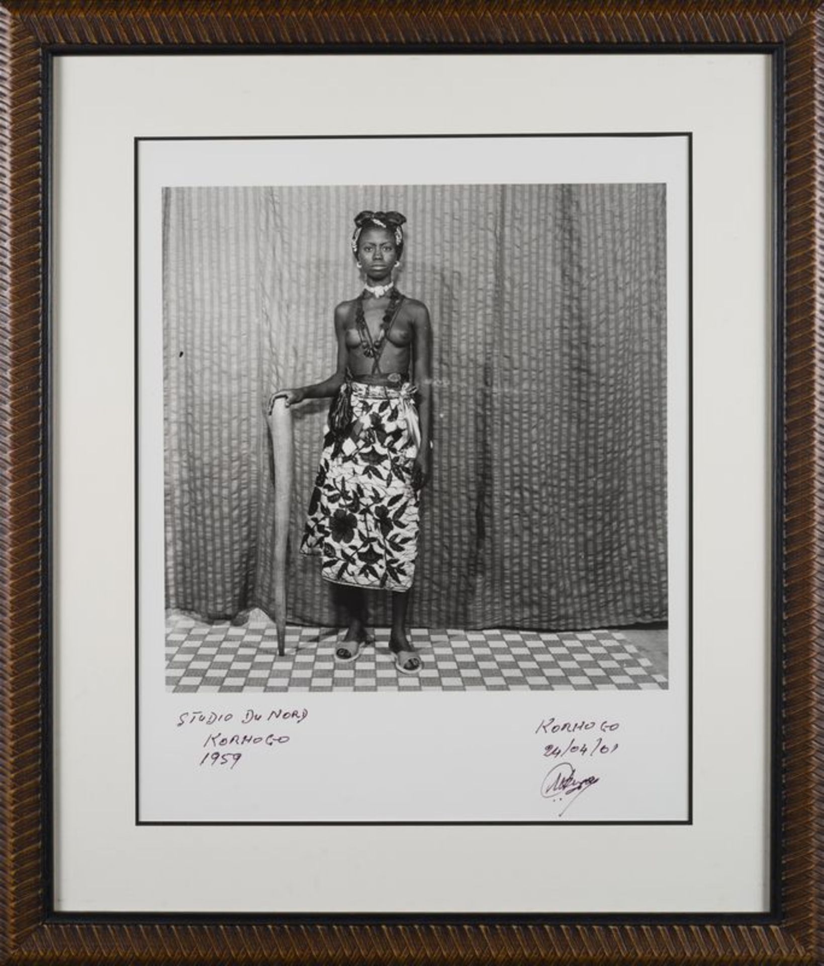 Cornélius Yao August AZAGLO (1924-2001) - Portrait à Bamako, Studio du Nord- Photo [...]