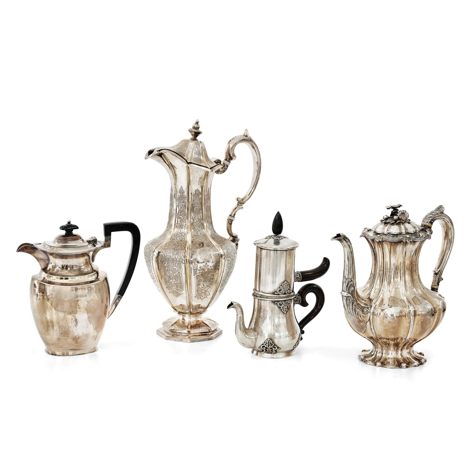 Four silver coffee pots, England 20th Century - Four silver coffee pots, England 20th [...]