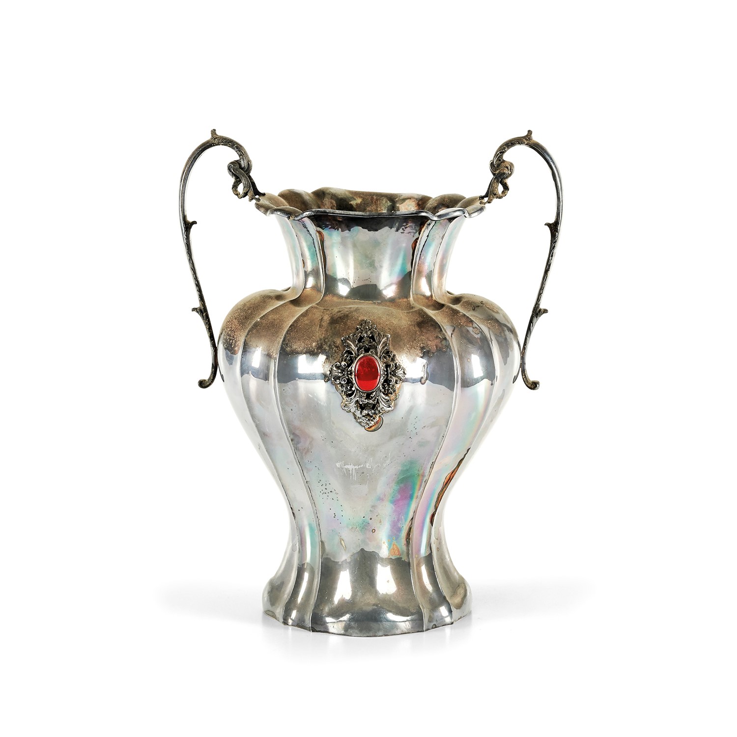 A silver and gemstone centrepiece, Italy 20th Century - A silver and gemstone [...]