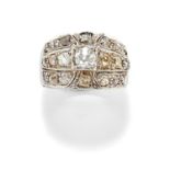A 18K white gold and diamond ring, circa 1940 - A 18K white gold and diamond ring, [...]