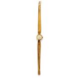 Cyma - A 18K yellow gold lady's wristwaych, Cyma - A 18K yellow gold lady's [...]