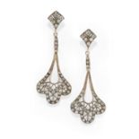 A 18K yellow gold and diamond pendant earrings - A 18K yellow gold and diamond [...]