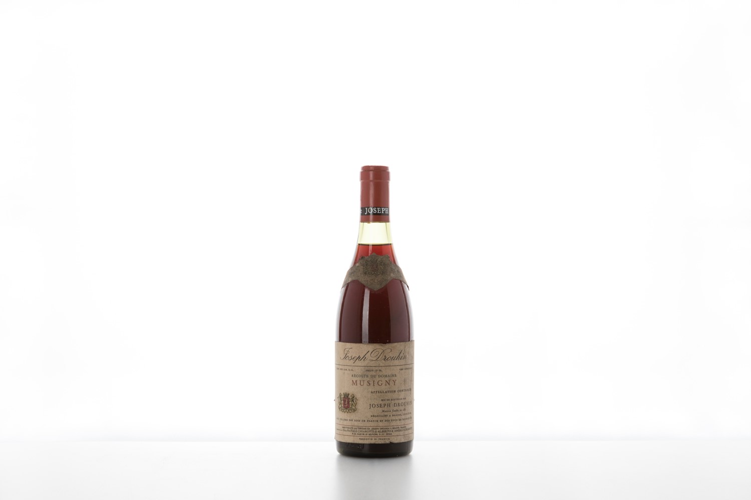 Borgogna / Domaine Joseph Drouhin Musigny 1969 - Francia - 1 bt - Notes: - Damaged [...]