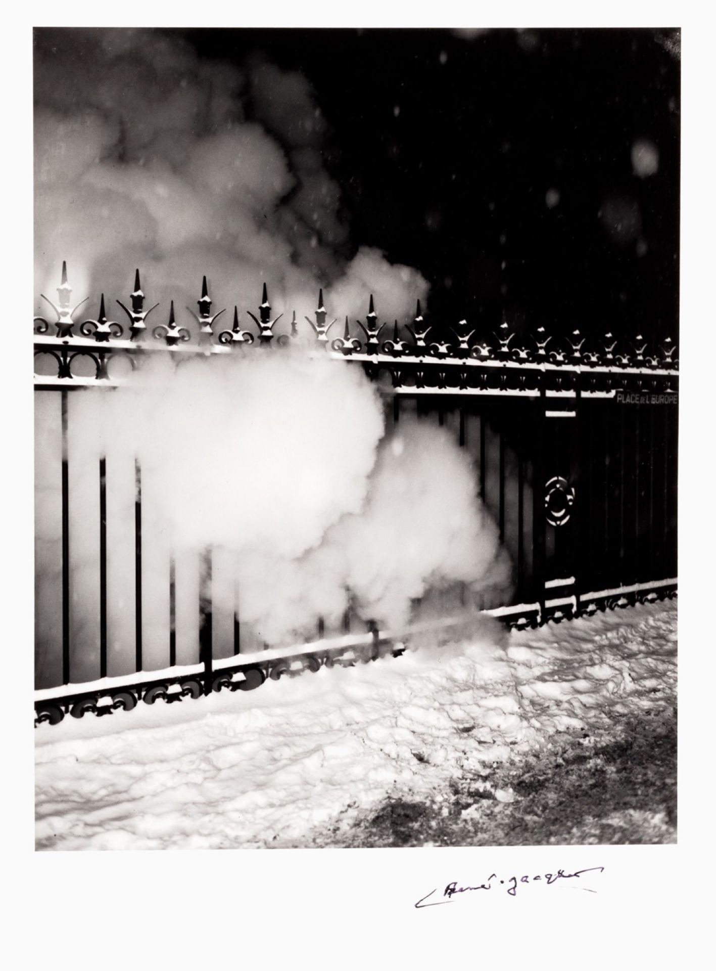 René-Jacques (1908-2003) - Place de l'Europe, Paris, hiver , 1945-1946 - Gelatin [...]