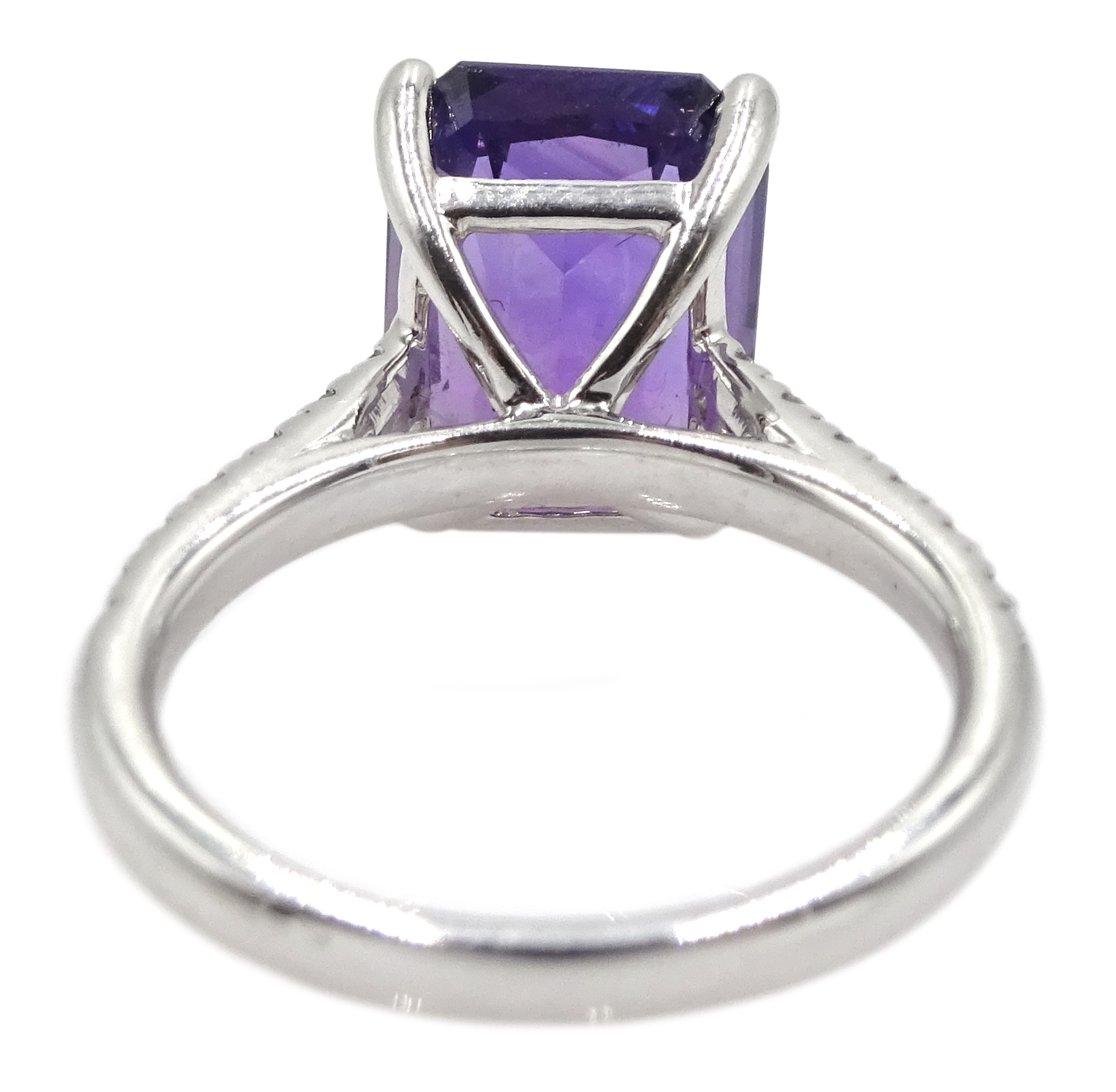 18ct gold, purple sapphire and diamond ring, sapphire total weight approx 5.45 carat - Image 4 of 6