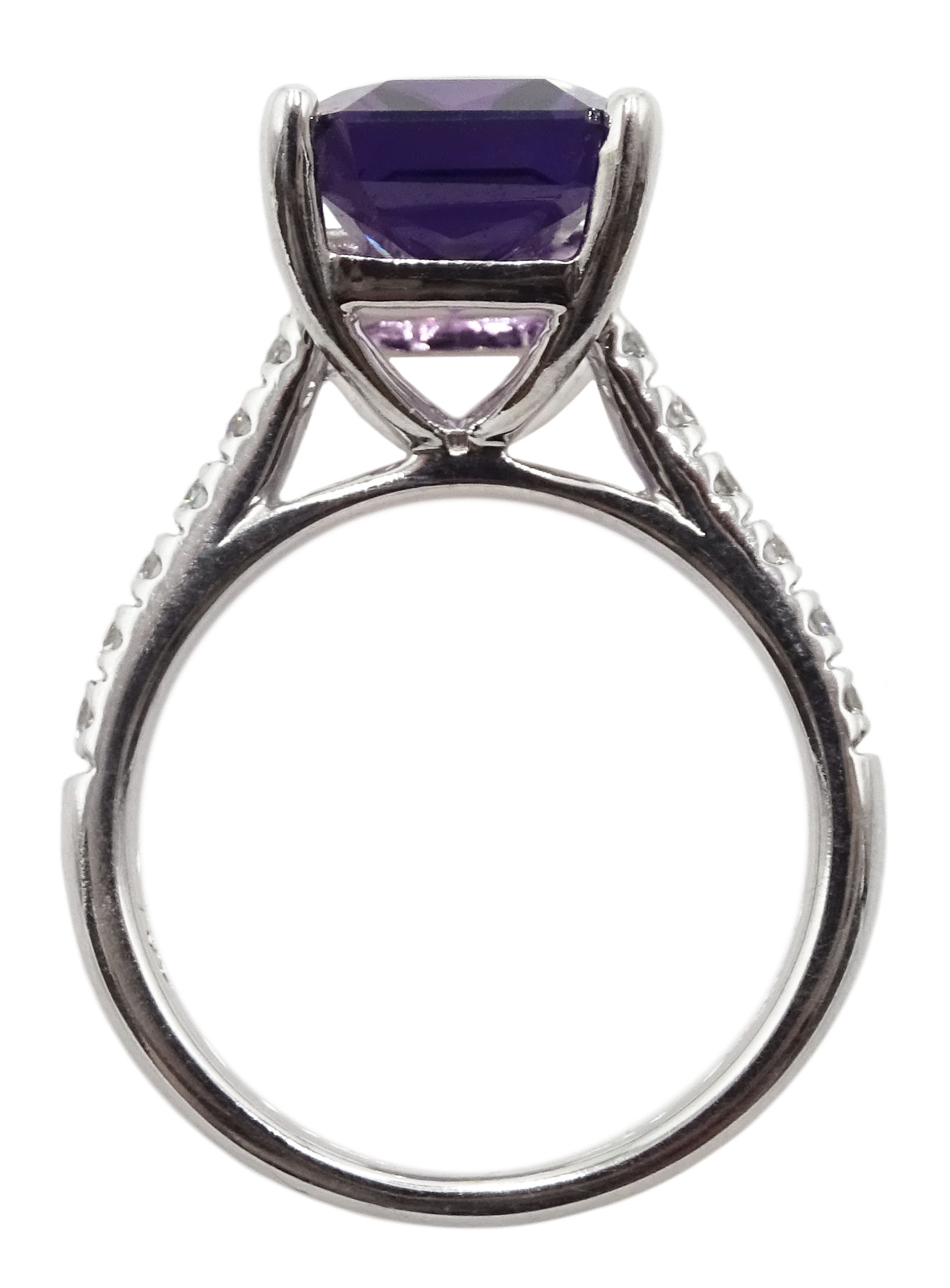 18ct gold, purple sapphire and diamond ring, sapphire total weight approx 5.45 carat - Image 5 of 6