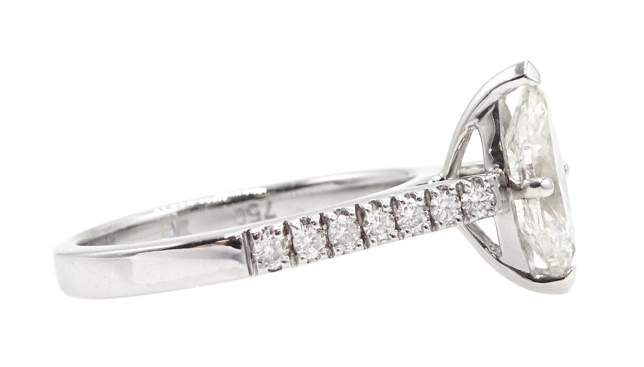 18ct white gold and marquise cut diamond ring with diamonds to shoulders, diamond total weight appr - Image 4 of 6