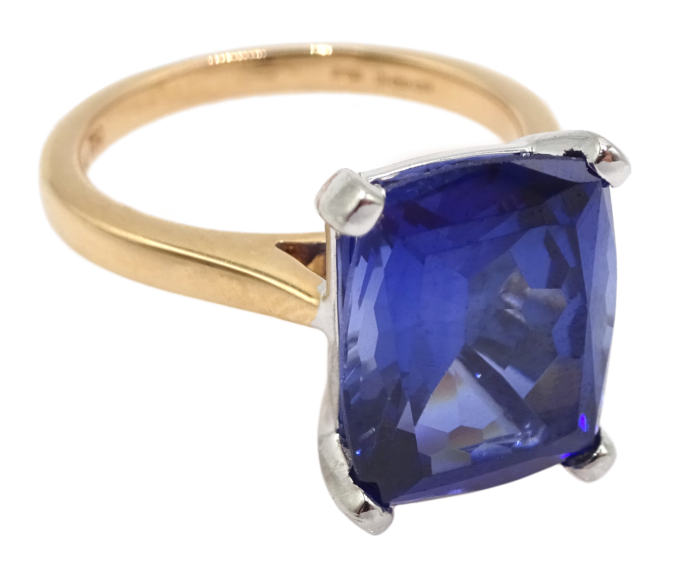 18ct gold and synthetic sapphire ring, sapphire total weight approx 7.40 carat - Image 3 of 7