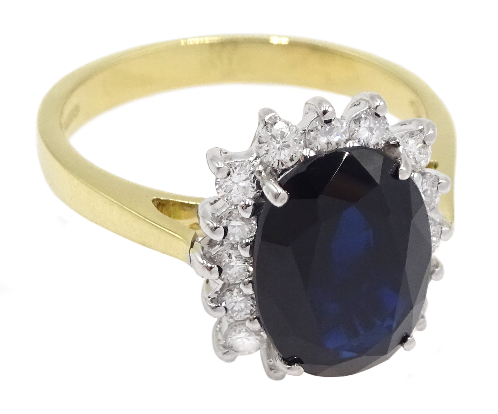 18ct gold sapphire and diamond cluster ring, sapphire total weight approx 3.30 carat, diamond - Image 3 of 5