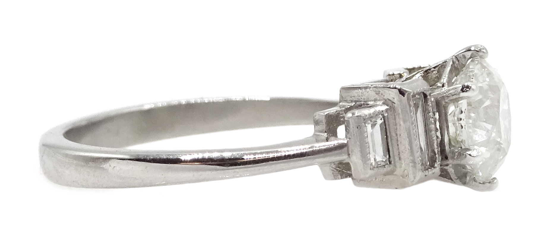 Art Deco style platinum ring set with central old cut diamond and diamonds to shoulders, central di - Image 4 of 6