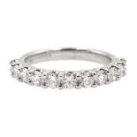 18ct white gold eleven stone diamond ring, diamond total weight approx 1.00 carat