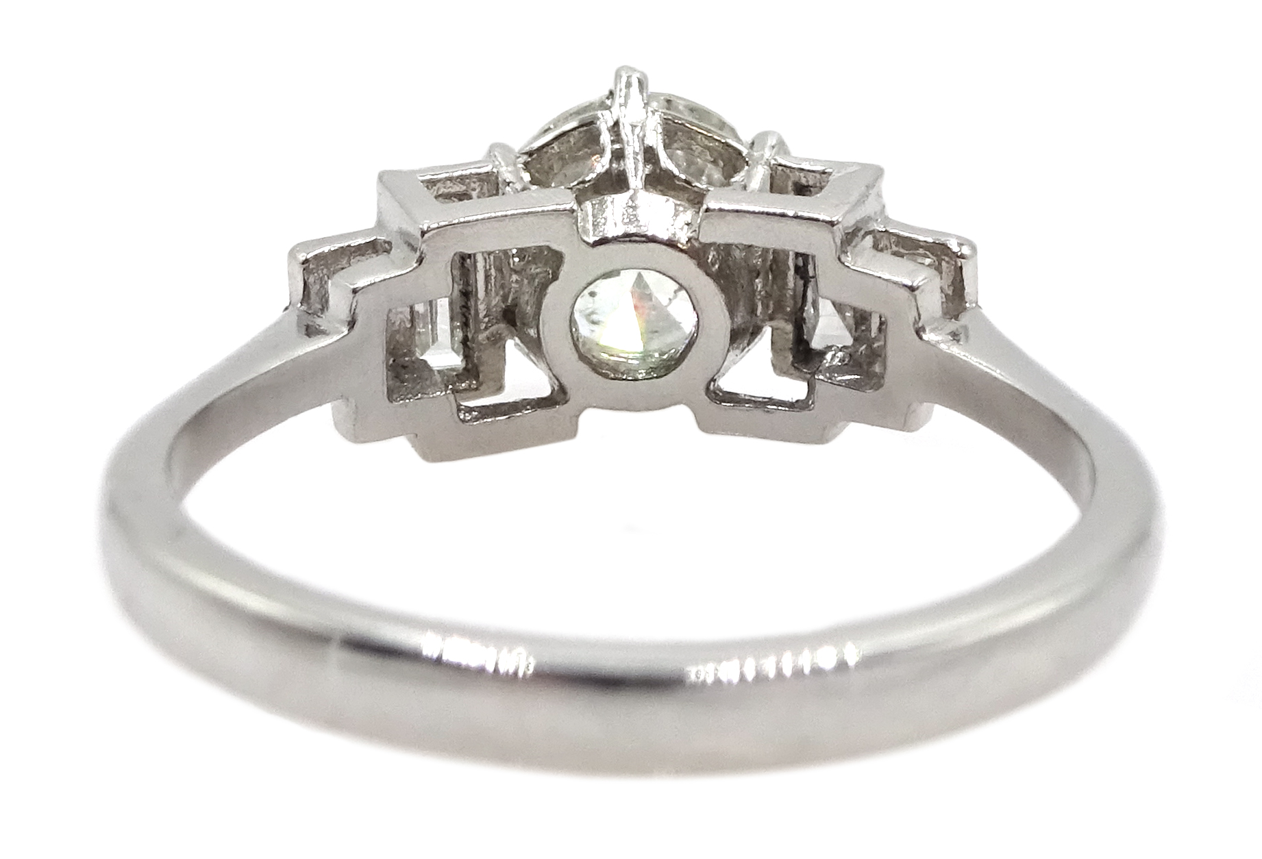 Art Deco style platinum ring set with central old cut diamond and diamonds to shoulders, central - Image 6 of 6