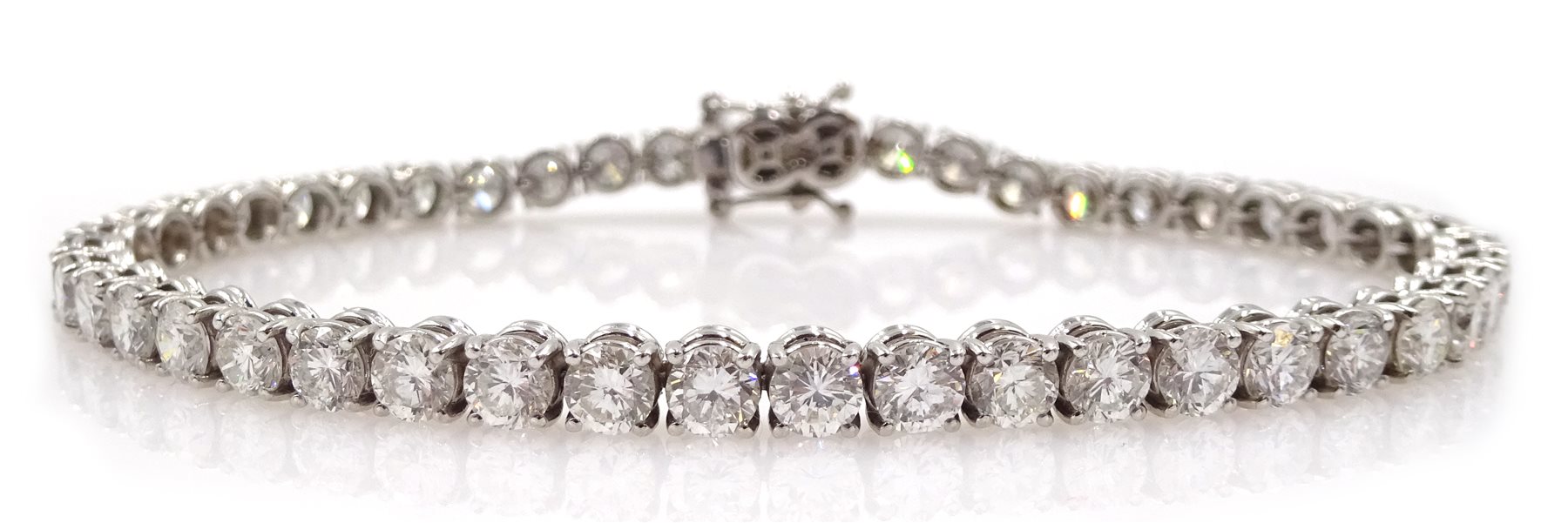 18ct white gold round brilliant cut diamond bracelet, hallmarked, total diamond weight 8.95 carat