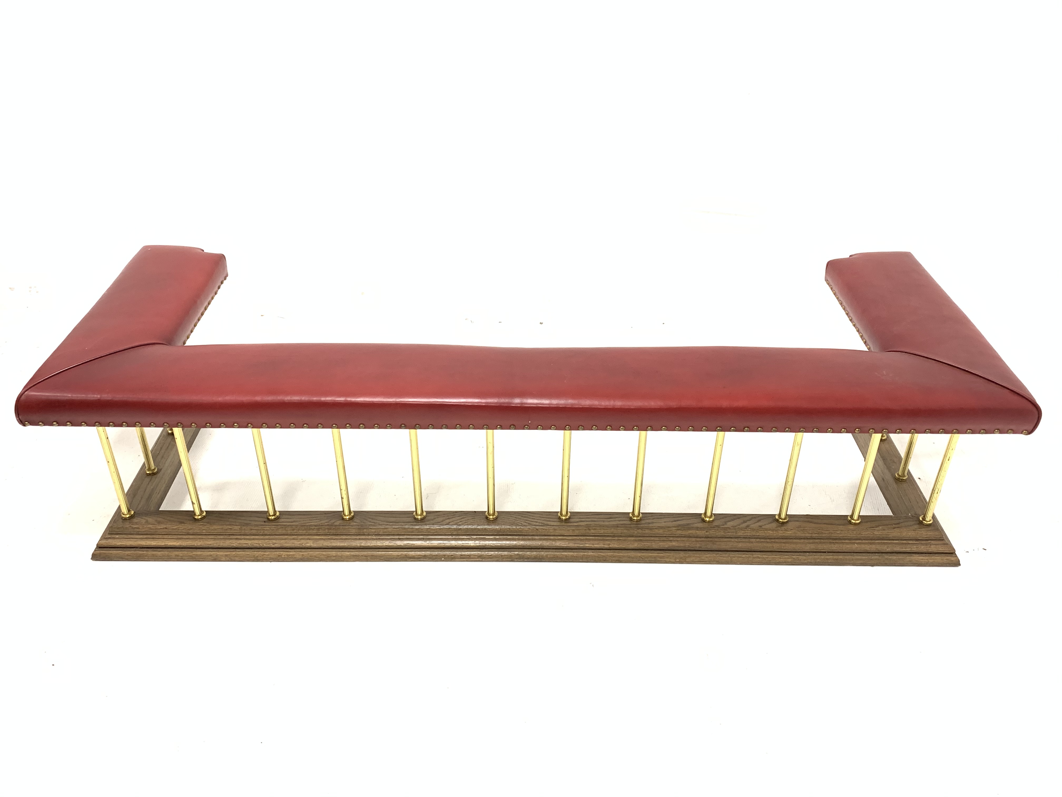 Late 20th century club fender, red studded faux leather upholstered seat raised on reeded brass - Image 5 of 6