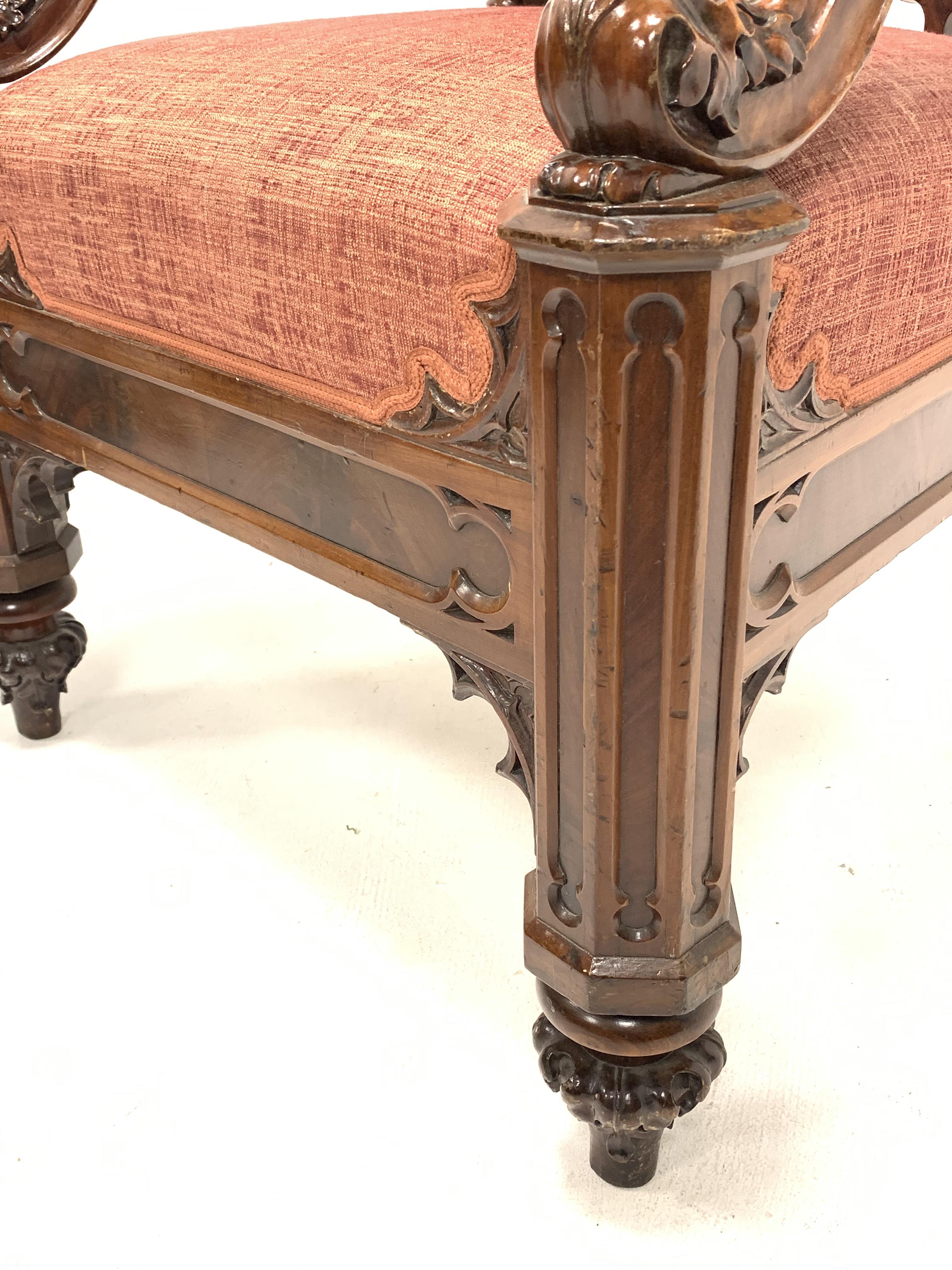 19th century Puginesque mahogany throne chair, the upholstered back surrounded by figured mahogany - Image 4 of 6