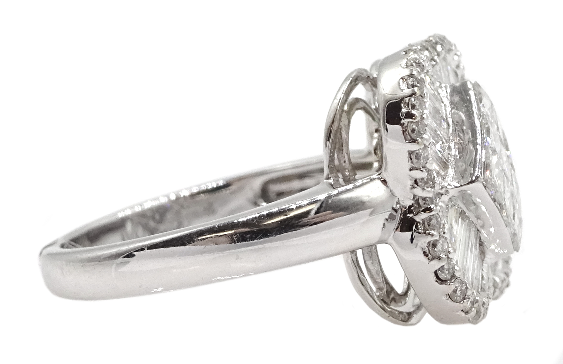 18ct white gold and diamond cluster ring, diamond total weight approx 1.25 carat, free UK mainland - Image 4 of 6