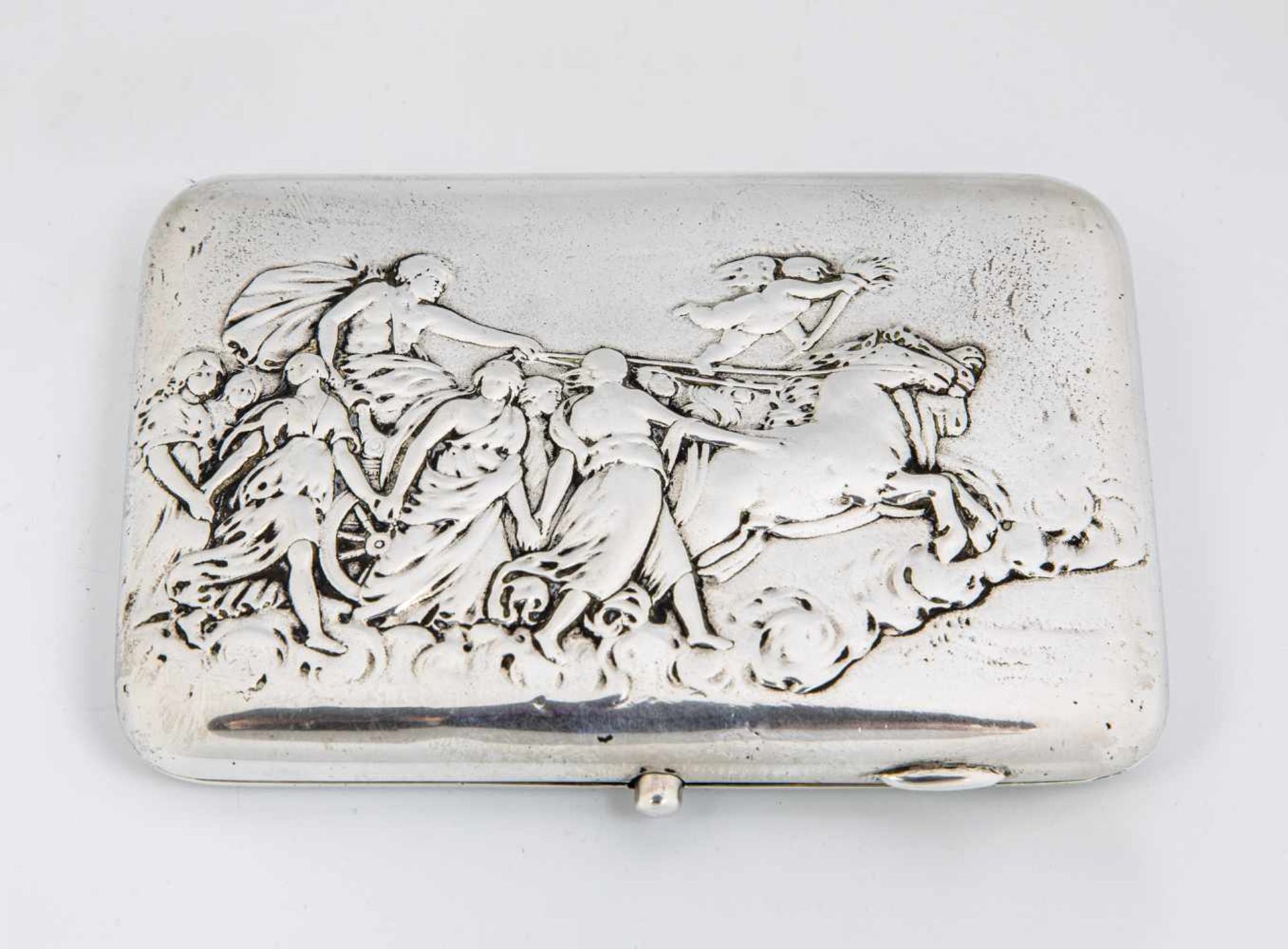 A silver cigarette case. Moscow, 1908-1917. Stamped with assayer's mark with 84-standardand