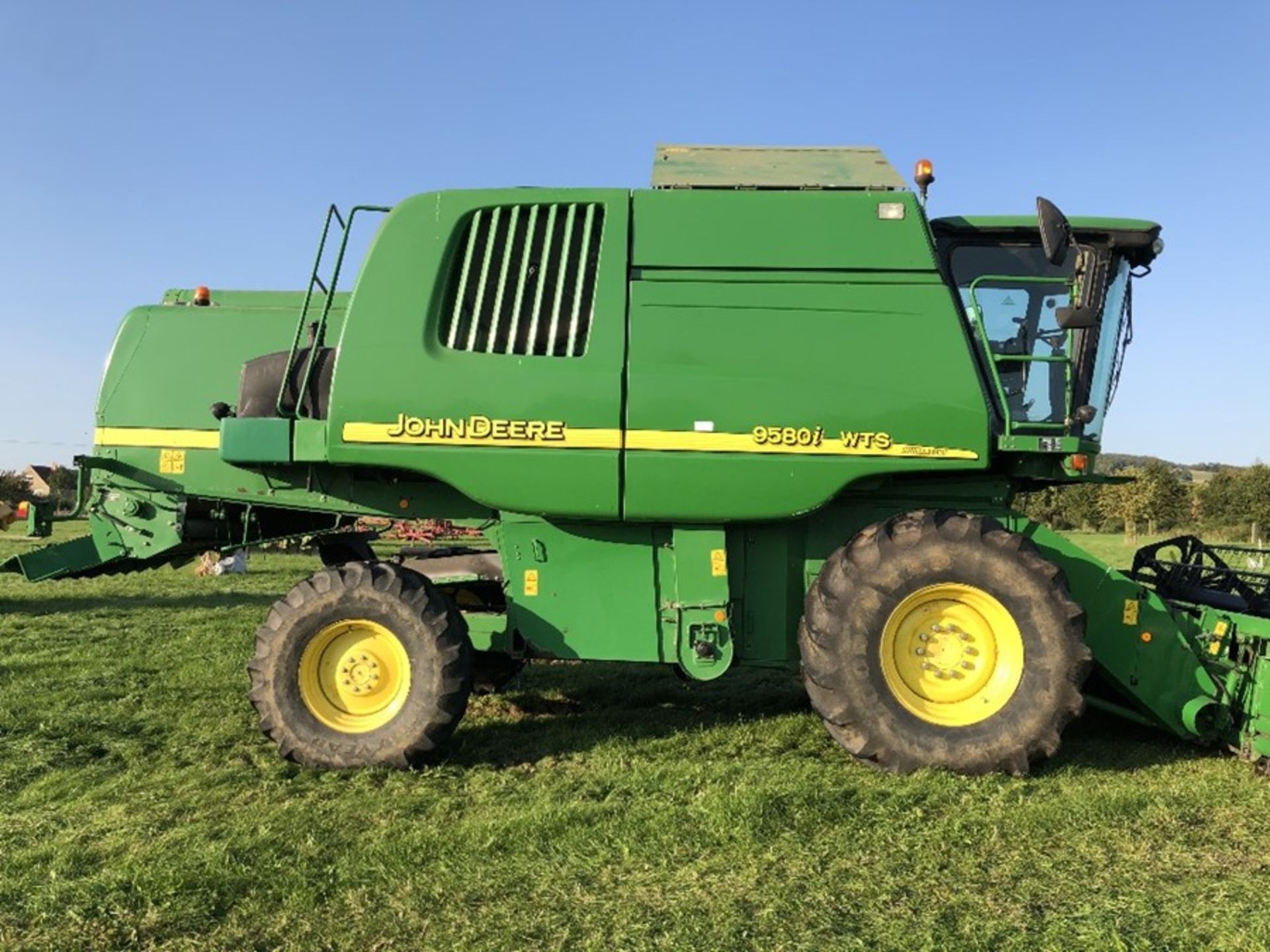 2006 John Deere 9580i WTS Hillmaster - Image 2 of 15