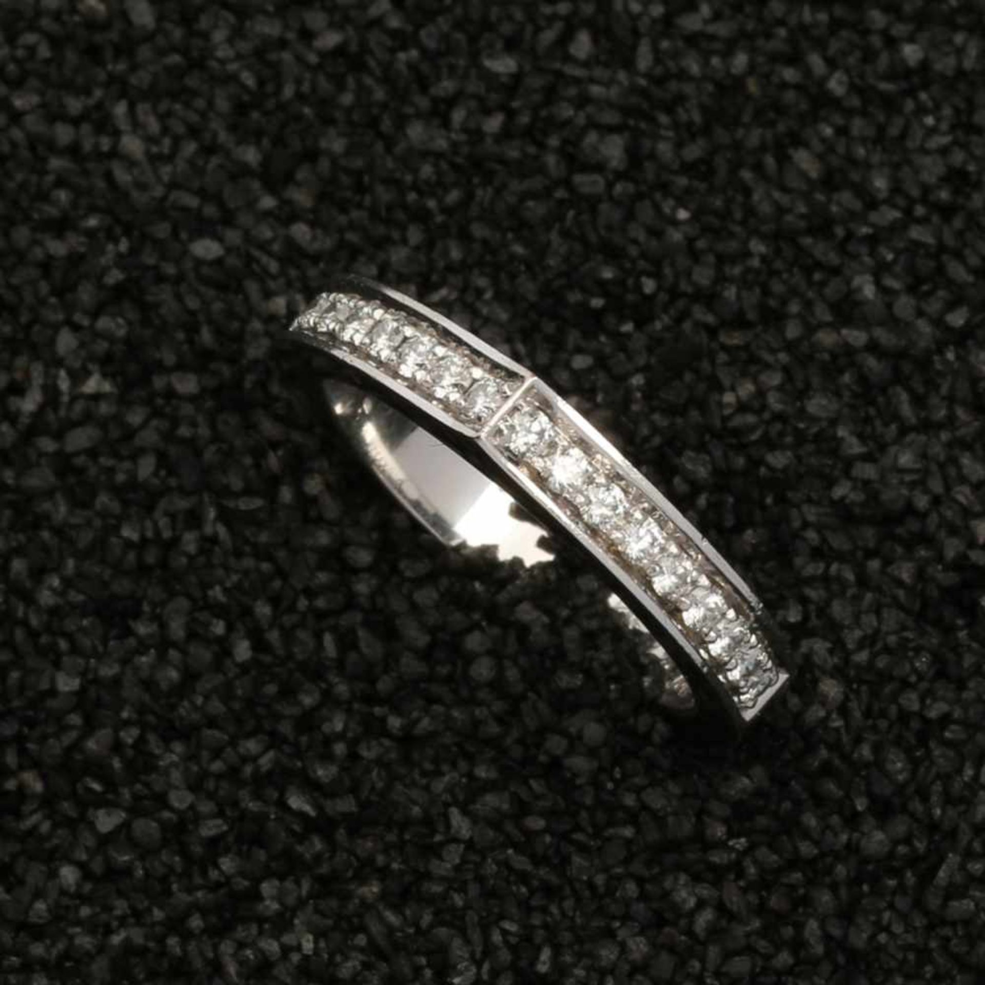 DIAMANT-RING C FLAT, CARTIER - Bild 3 aus 5