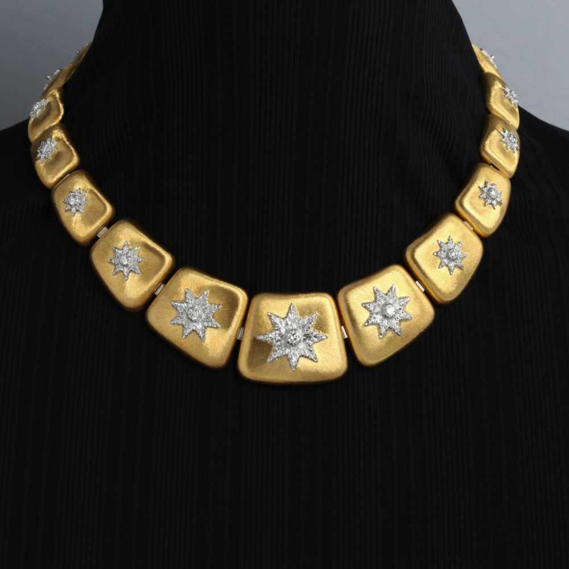 BRILLANT-GOLD-COLLIER, BUCCELLATI