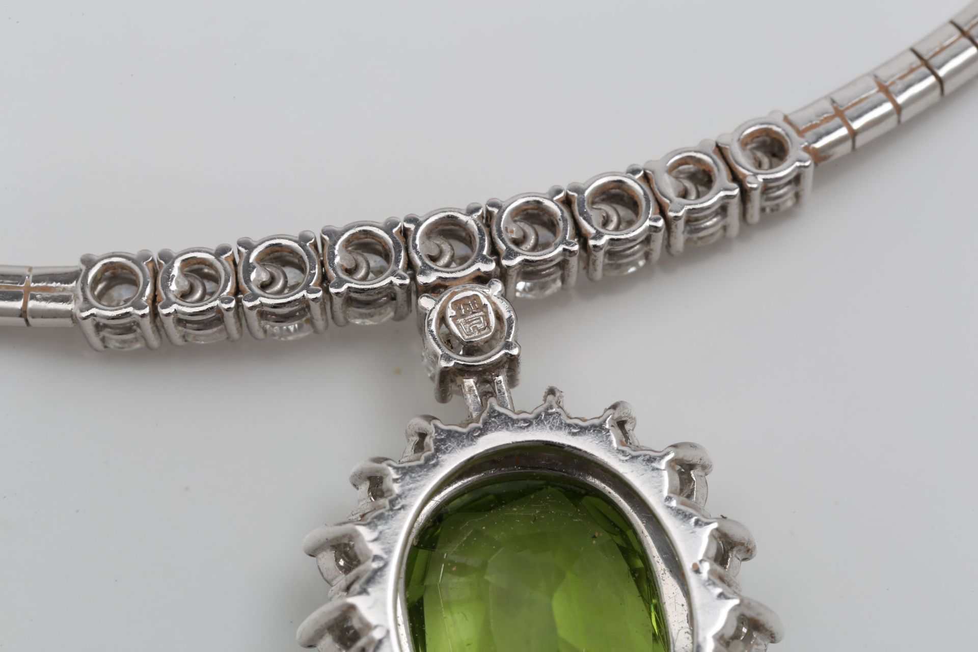 PERIDOT - DIAMOND - NECKLACE - Bild 5 aus 6