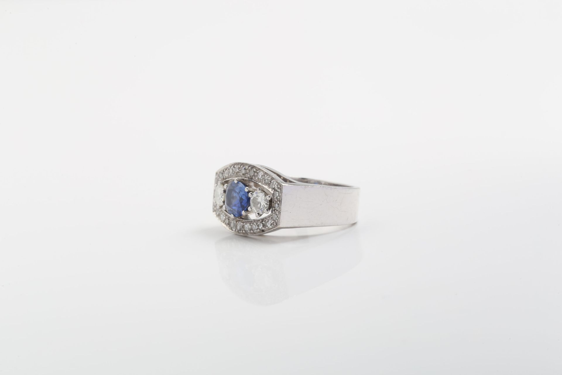 SAPPHIRE - DIAMOND - RING - Bild 2 aus 6