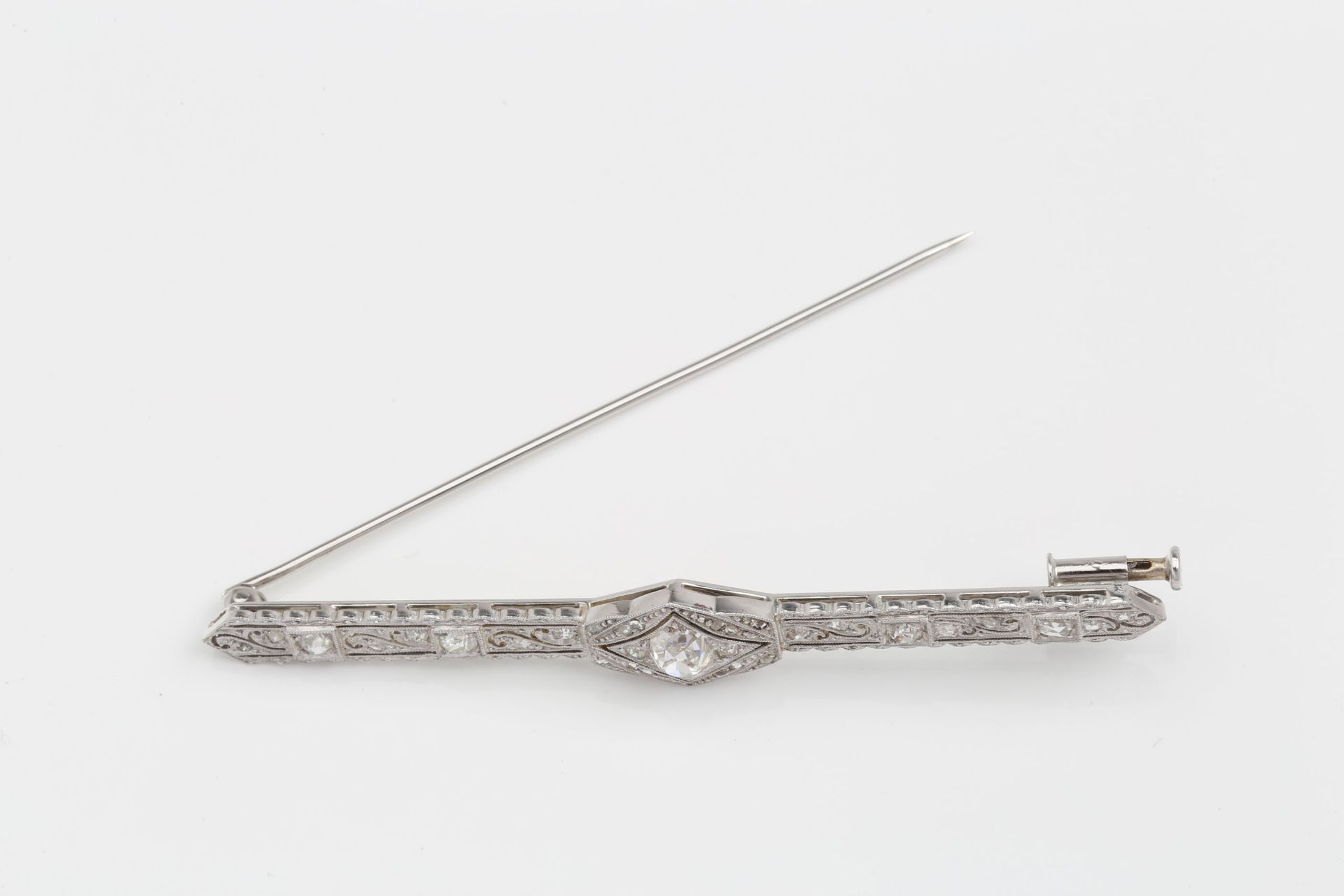 DIAMOND - BROOCH AROUND 1925 - Bild 4 aus 5