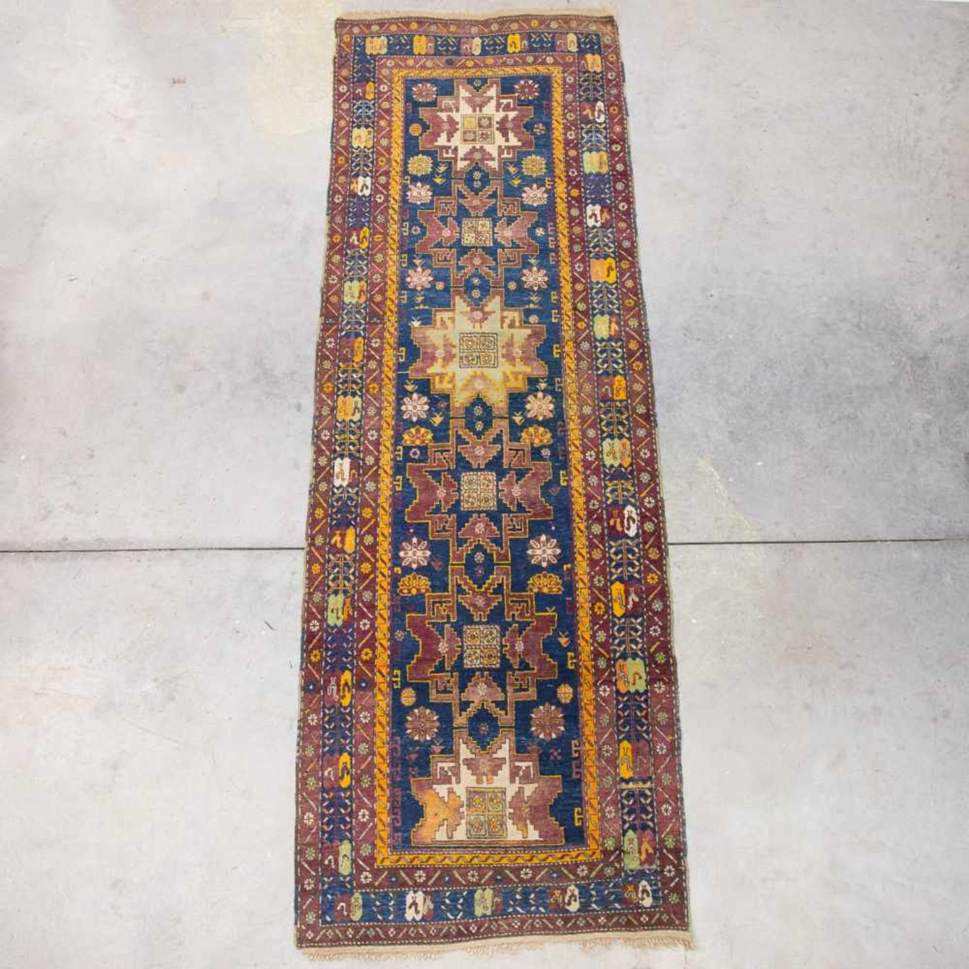 Hand-woven Carpet Length: 120 cm , Width: 350 cm, Hight: 0 cm, Diameter: 0 cm