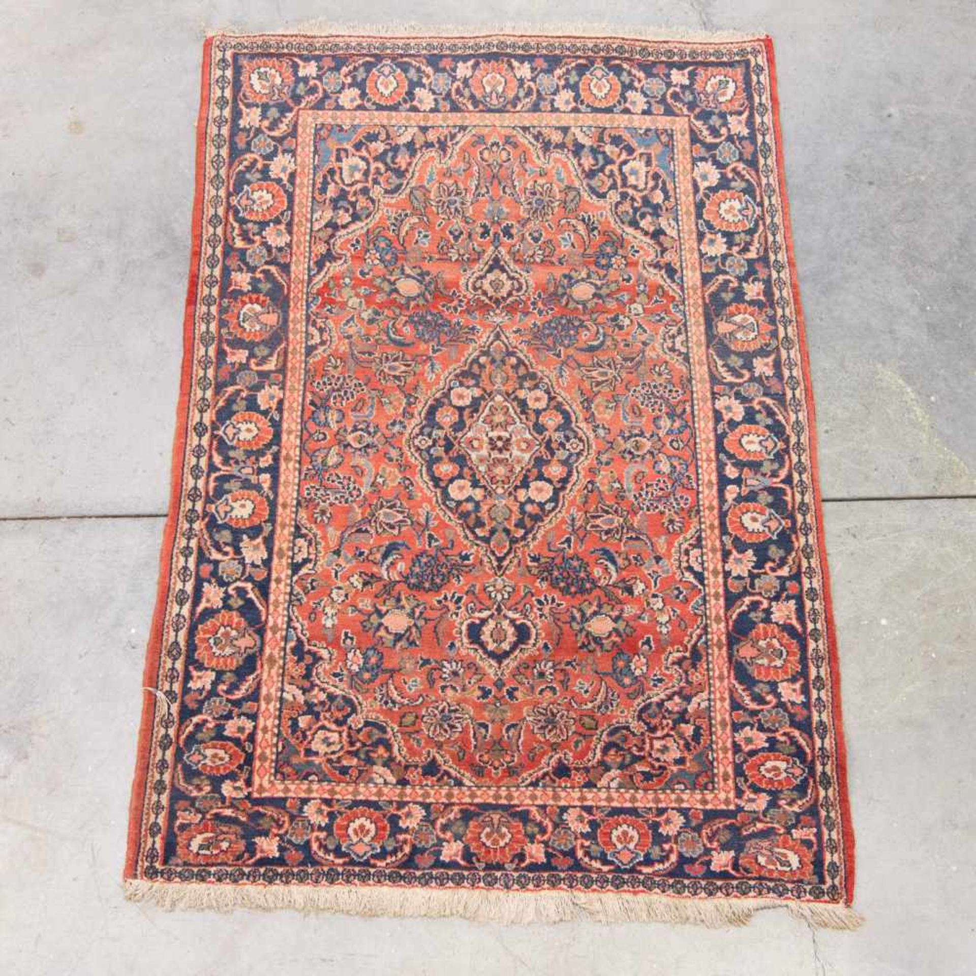 Hand-woven Carpet Length: 135 cm , Width: 147 cm, Hight: 0 cm, Diameter: 0 cm