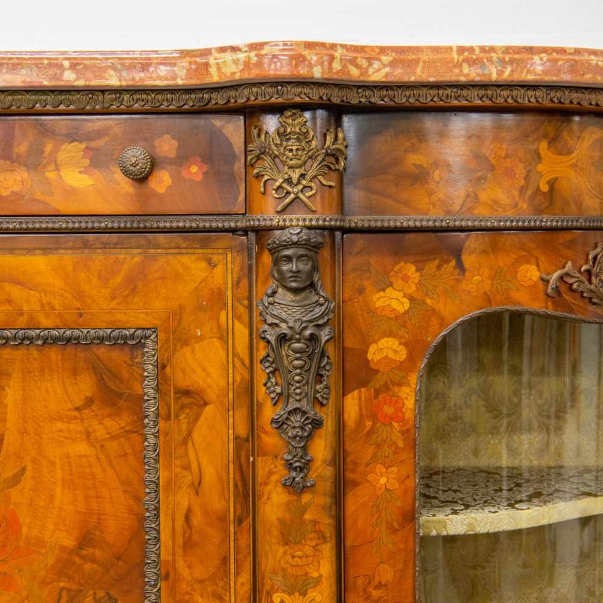 Sideboard with marquetry inlay, marble top and curved glass doors, 1950's Length: 193 cm , Width: 50 - Bild 4 aus 8