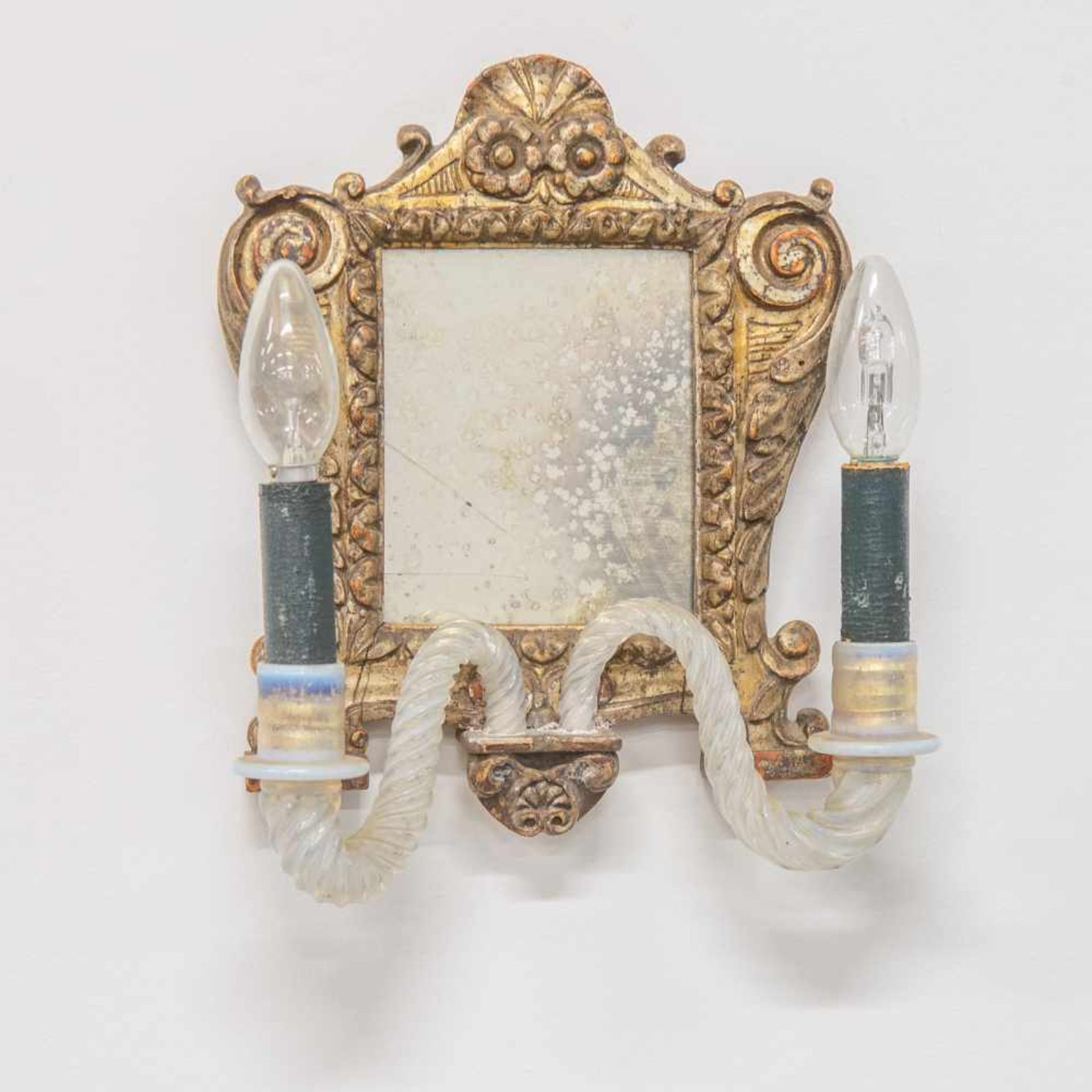 Pair of decorative sculptured wood and glass sconces. Length: 0 cm , Width: 0 cm, Hight: 0 cm, - Bild 3 aus 4