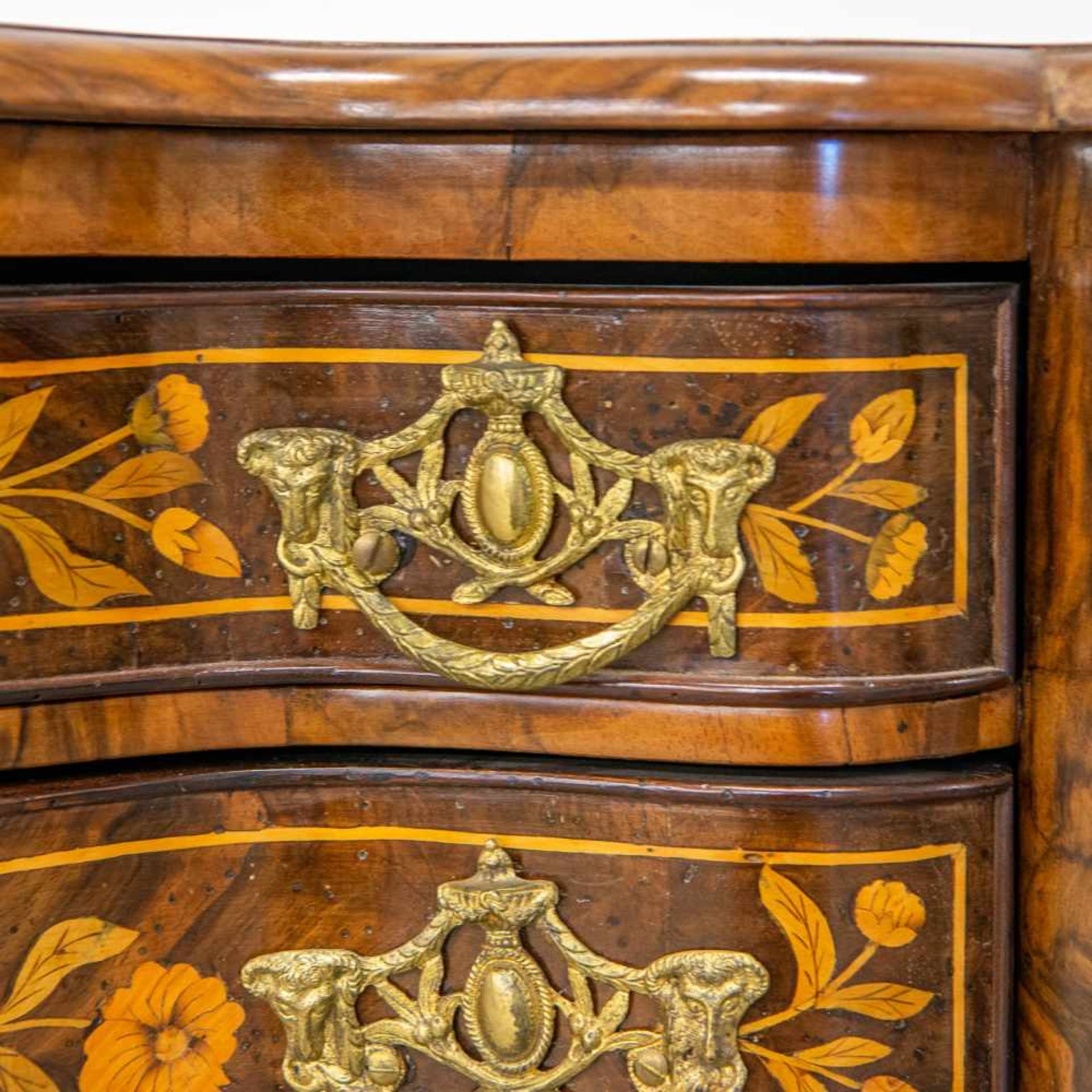 Commode with 2 drawers, marquetry inlay with floral patterns, Holland, 18th Century Length: 82 - Bild 7 aus 9