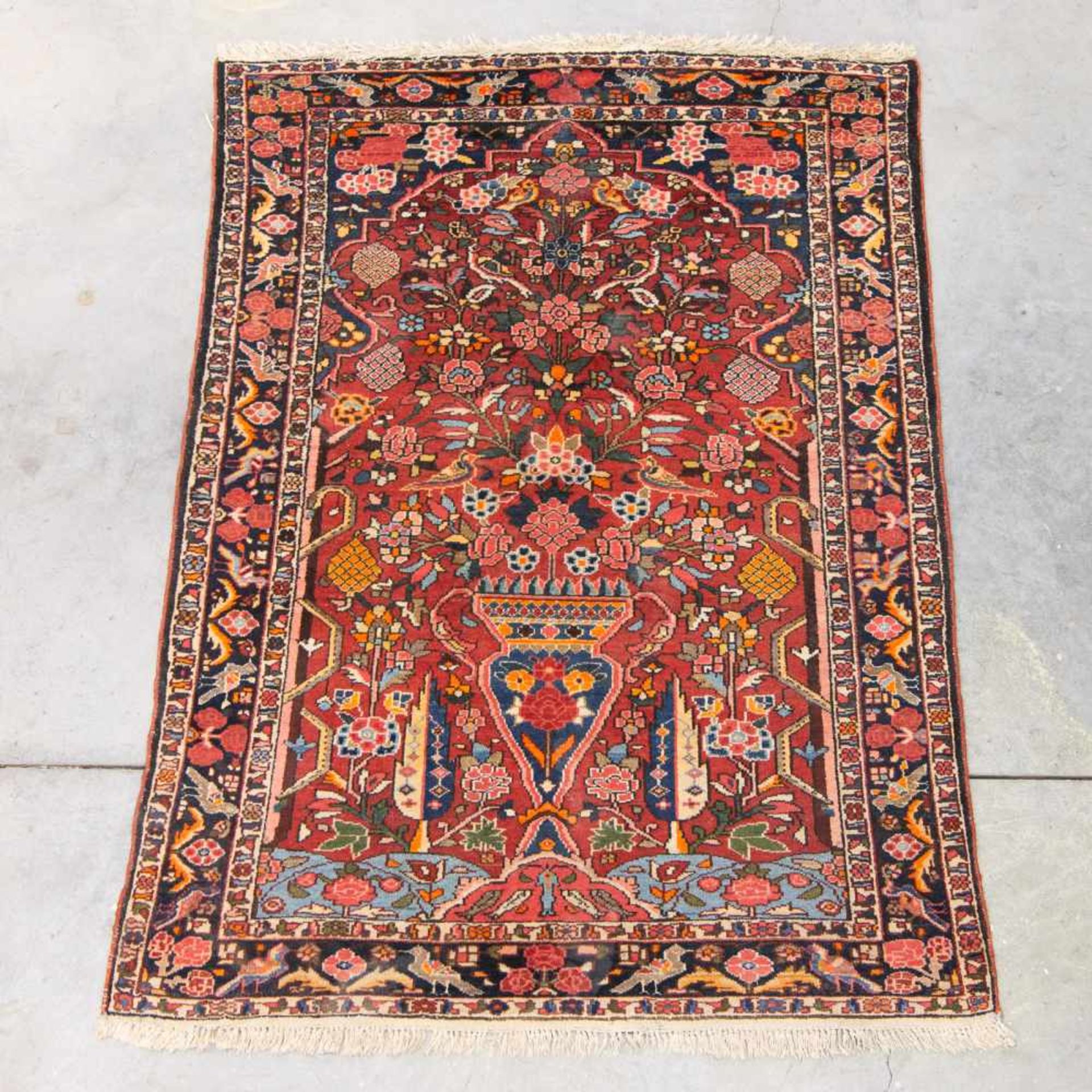 Hand-woven Carpet Length: 147 cm , Width: 200 cm, Hight: 0 cm, Diameter: 0 cm