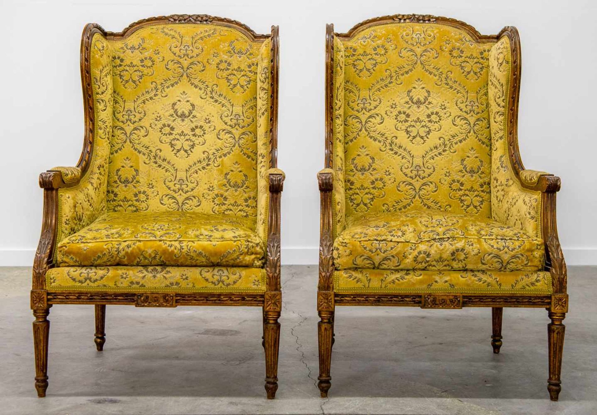 Pair of armchairs with yellow fabric, made in a Louis XVI style, 1920's. Length: 65 cm , Width: 56 - Bild 2 aus 5