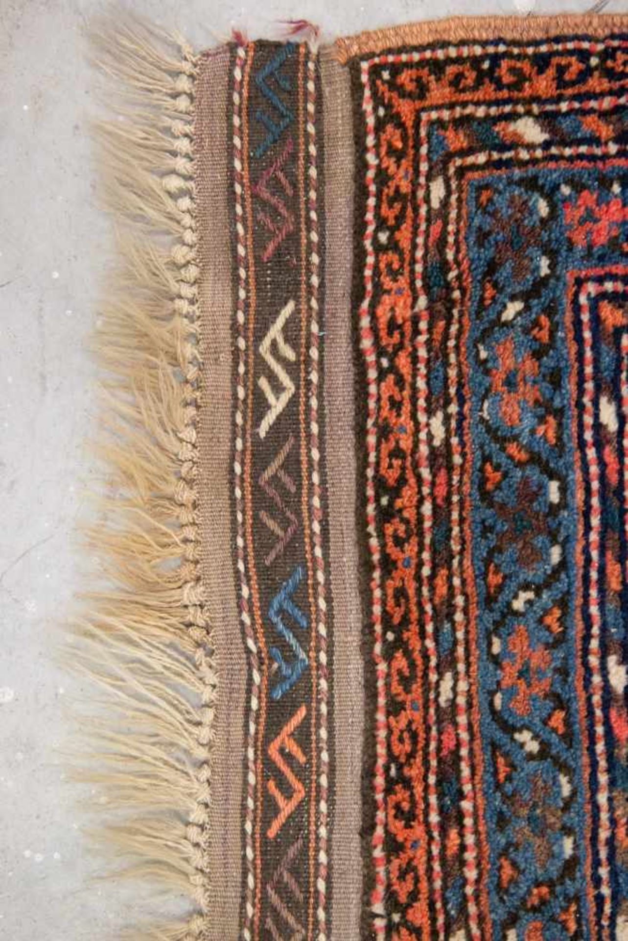 Hand-woven Carpet Length: 132 cm , Width: 199 cm, Hight: 0 cm, Diameter: 0 cm - Bild 4 aus 4