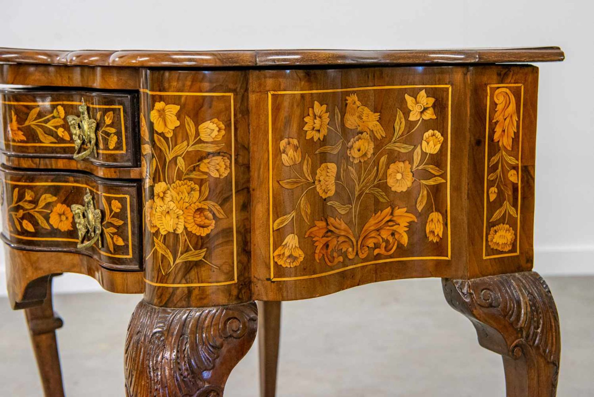 Commode with 2 drawers, marquetry inlay with floral patterns, Holland, 18th Century Length: 82 - Bild 9 aus 9