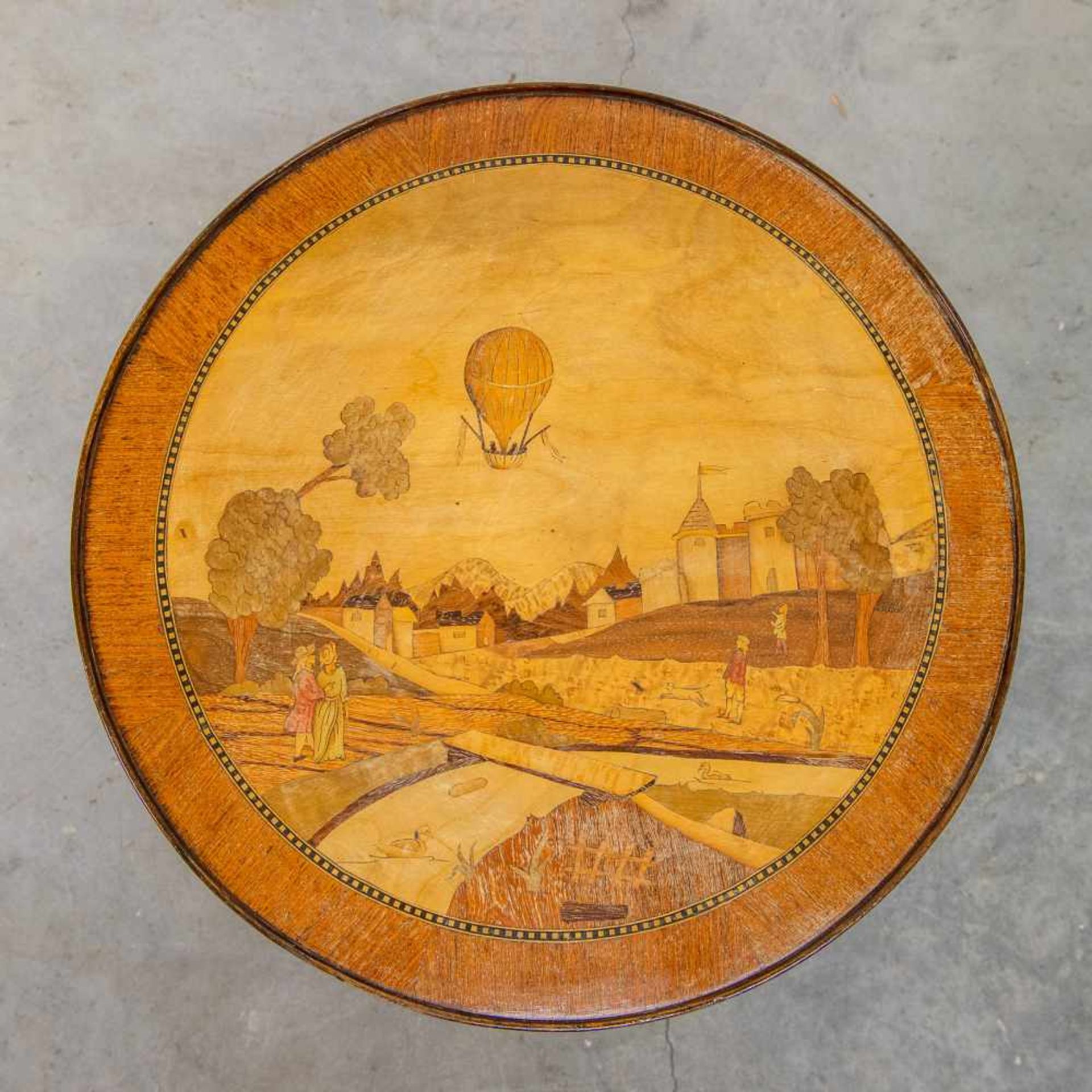 Maître DUBOISAntique game table, decorated with a marquetry 'Mongolfier' balloon and landscape and a - Bild 3 aus 9