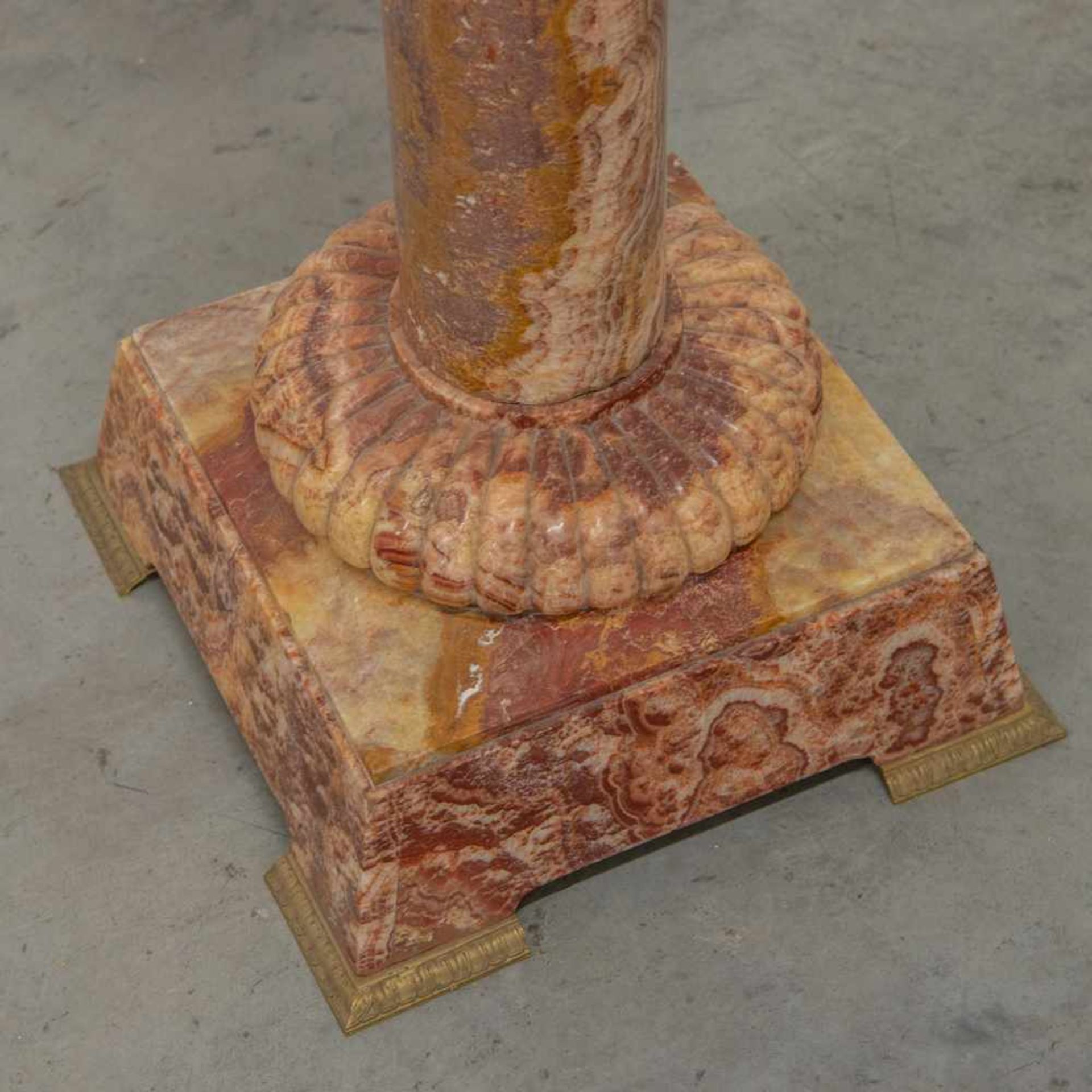 Pedestal made of red Onyx, with a swivel top and standing on bronze feet. Marked, "Fizel". 19th - Image 3 of 9